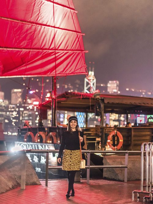 junco-hong-kong-travesia-nocturna-luces.jpg
