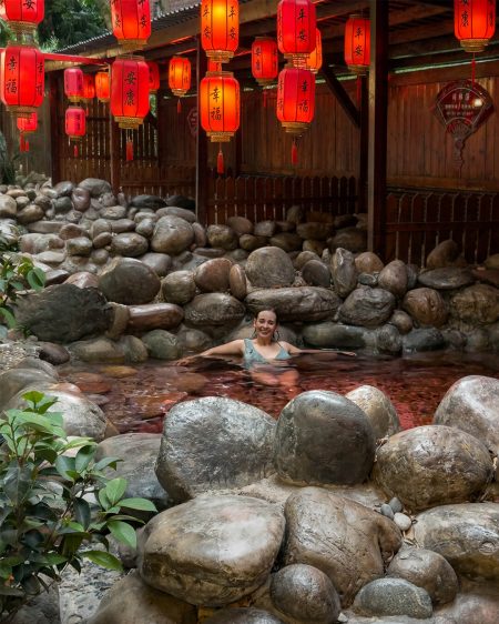 monte-emei-aguas-termales-1.jpg